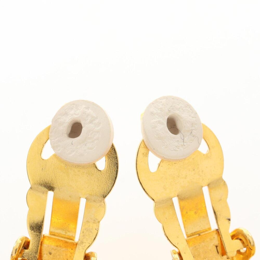 CHANEL White Pearl Logo Earrings - Picture 5 of 6
